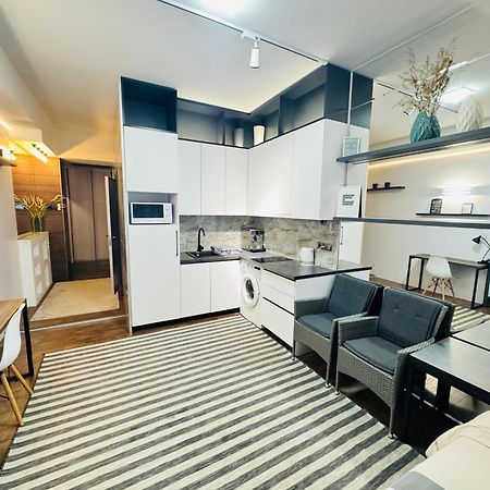 Rentnow Modern Lux Apartment In Centre Kişinev Dış mekan fotoğraf